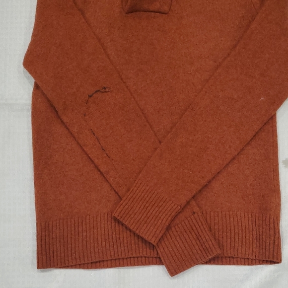 Banana Republic Orange  100% Merino Wool  Sweater Size S - Picture 5 of 11
